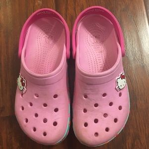 Hello Kitty Crocs